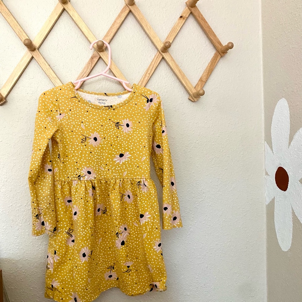Carters 4T summer dress. Like new condition